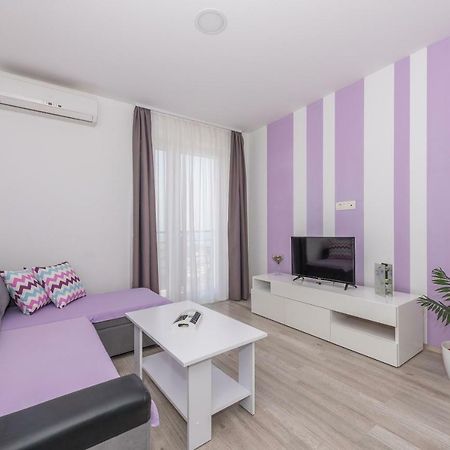 Apartments Nataly With Free Parking Makarska Exterior photo